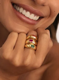 Anillo Charlotte Esmeralda Baño Oro