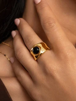 Anillo My Onyx Baño Oro