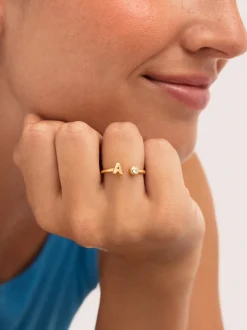 Anillo Personalizado Letter Spark Acero Baño Oro
