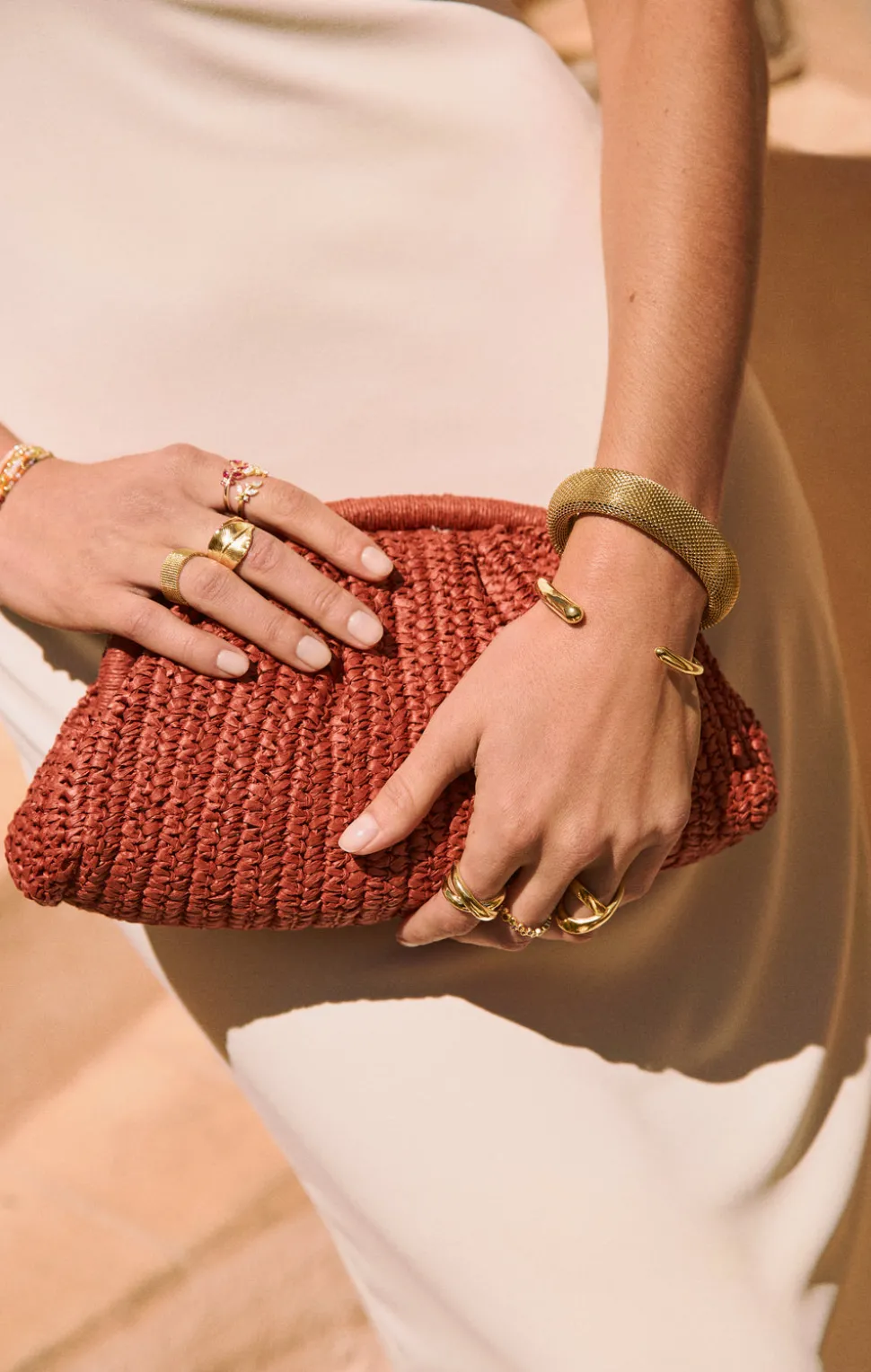 Brazalete Malla Acero Baño Oro