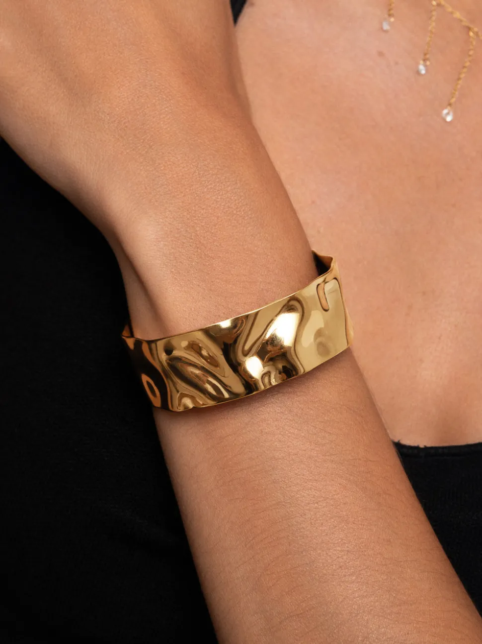 Brazalete Marea Acero Baño Oro