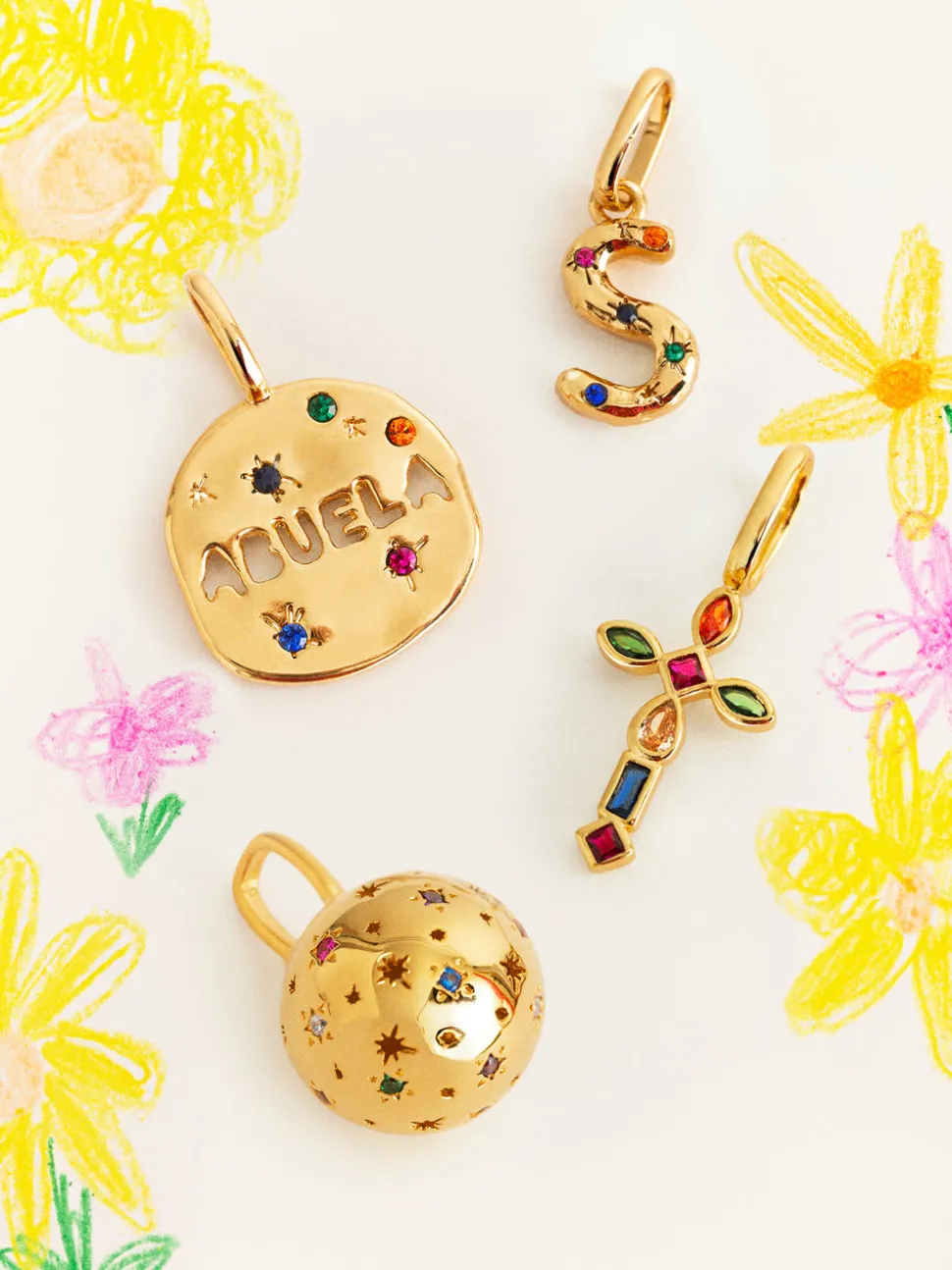 Charm Personalizado Inicial Organic Colors Baño Oro