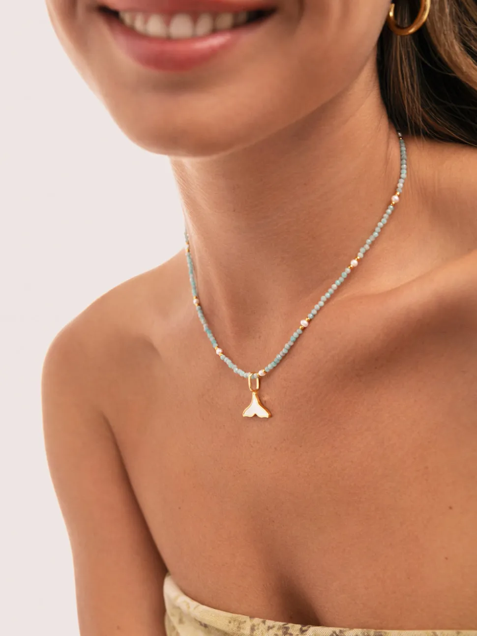 Charm Sirena Nácar Baño Oro