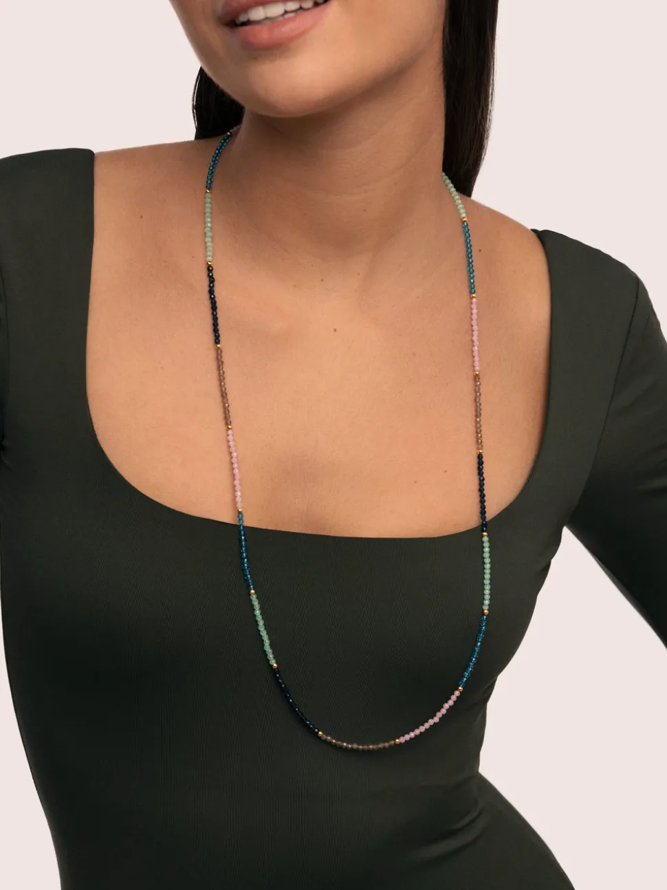 Collar Dye Dots Bruma Acero Baño Oro