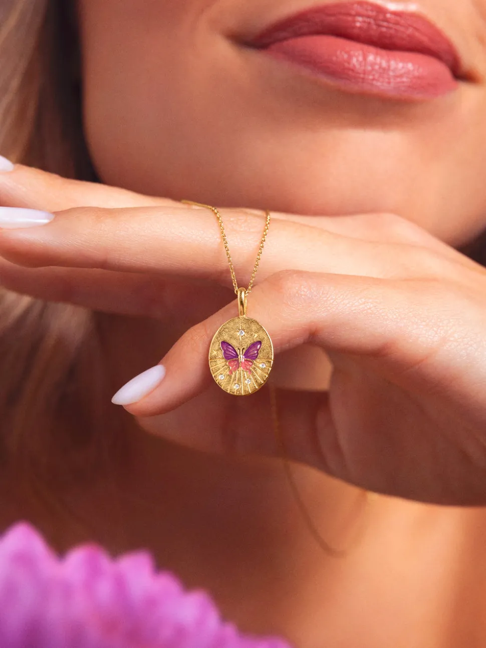 Collar Medallion Butterfly Rose Baño Oro