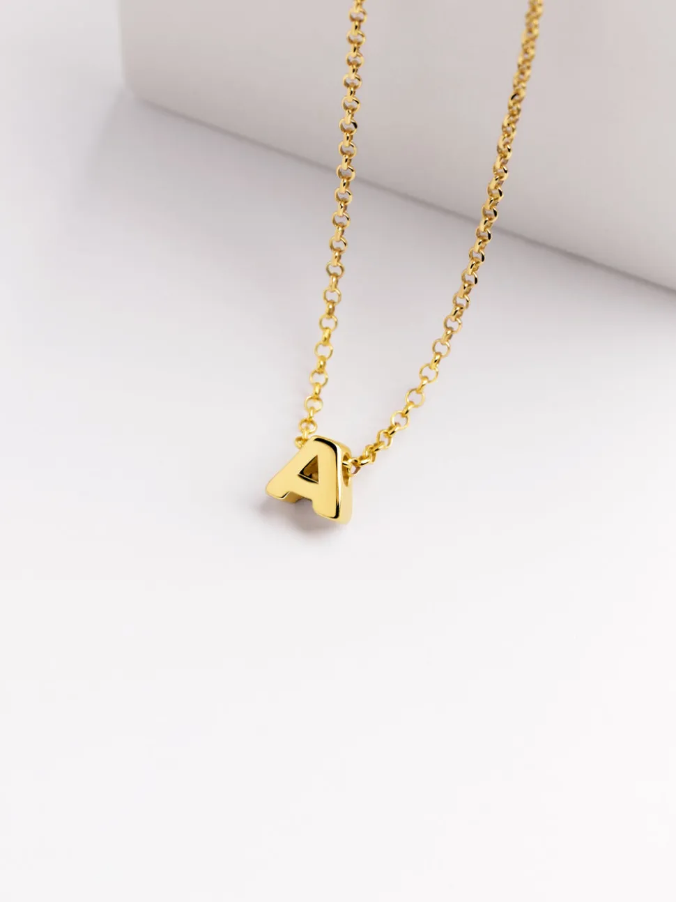 Collar Personalizado Single Letter Plata Baño Oro