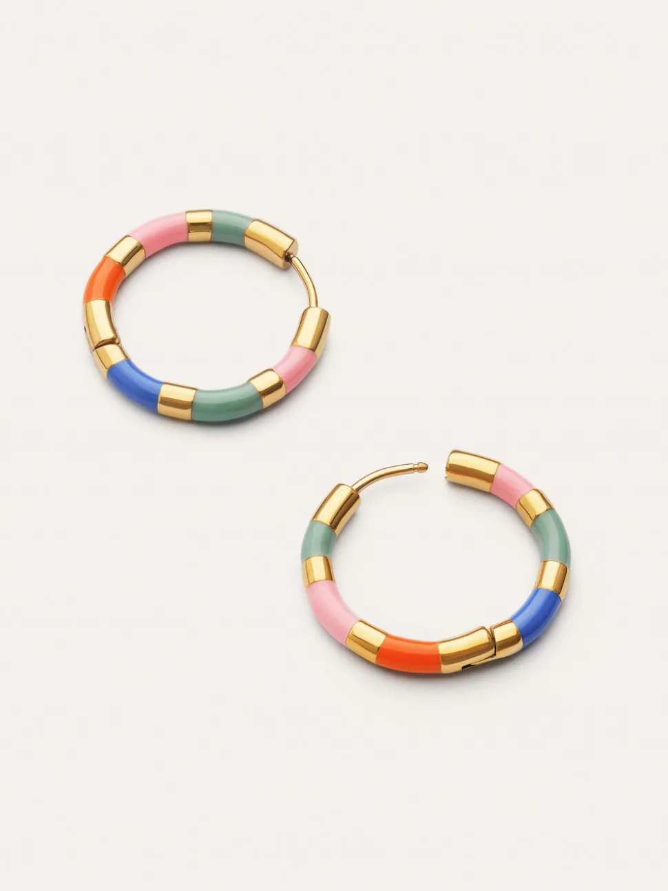 Pendientes Aro Carmen Carla Enamel Acero Baño Oro