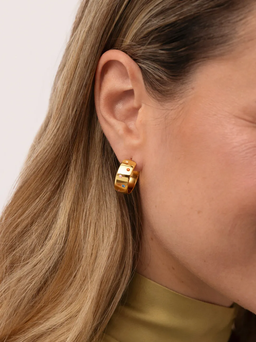 Pendientes Aro Curve Rainbow Acero Baño Oro