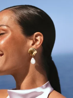 Pendientes Shelly Perla Acero Baño Oro