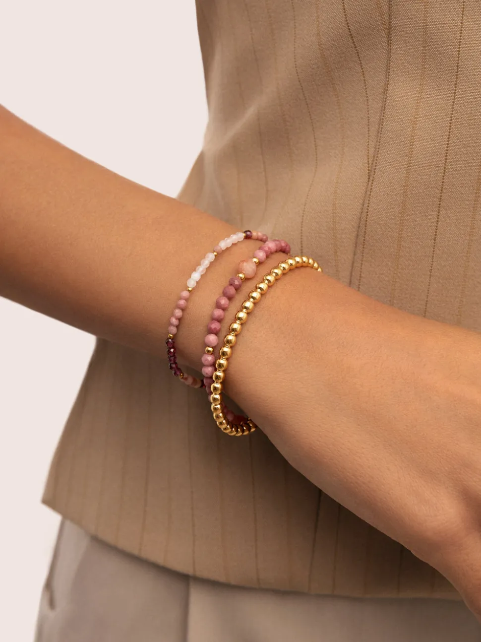 Pulsera Amulet Rodocrosita Acero Baño Oro