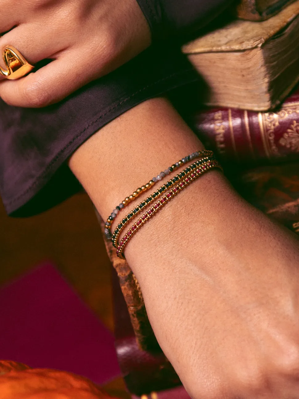 Pulsera Morgana Black Acero Baño Oro